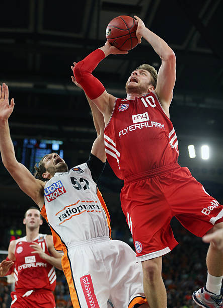 而利雅得胜 而利雅得胜