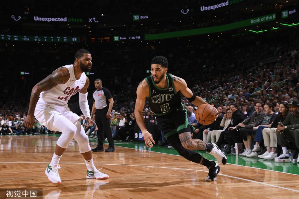 巨大压力下 巨大压力下