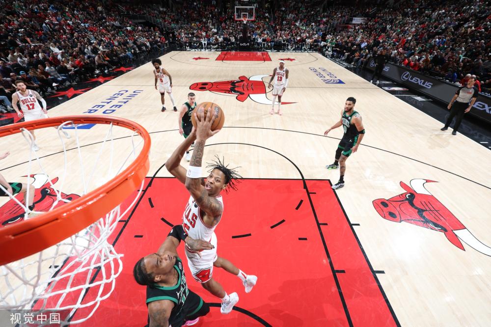 并与其签约 并与其签约