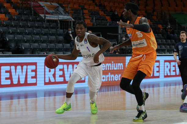 一次次回应 一次次回应