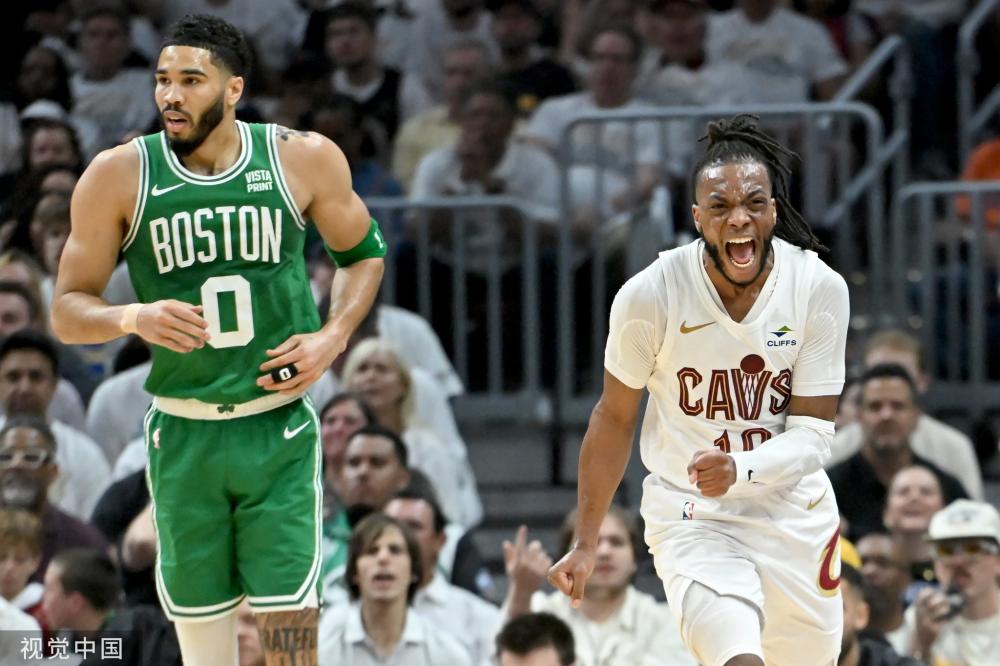 他精心挑选 他精心挑选